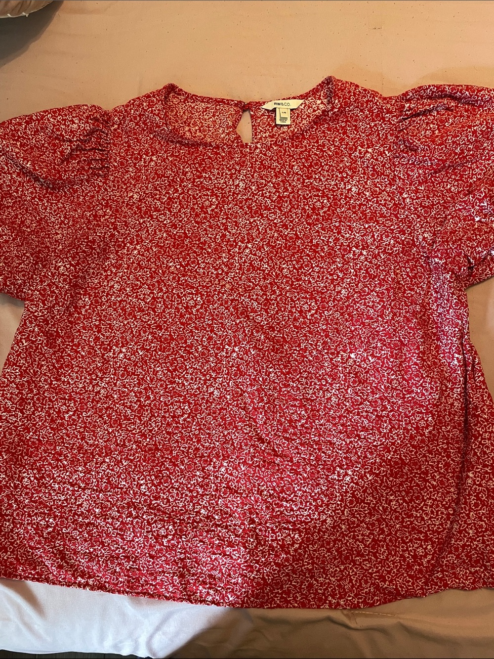 RW&CO. Red Floral Puff Sleeve Blouse